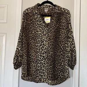 NWT Anne Klein Leopard Print Vneck Blouse Size M